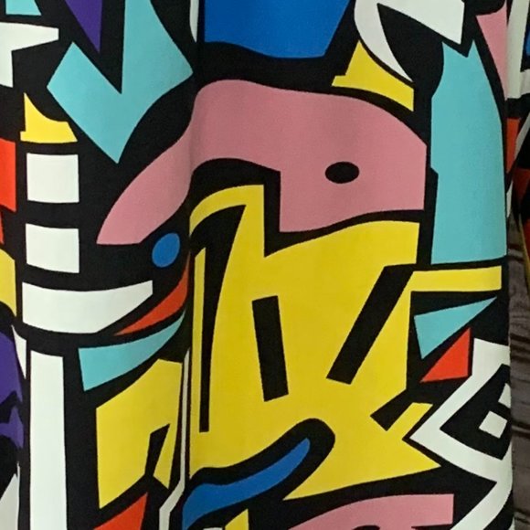 BIG DART Bright & Bold Geometric Button Front Blouse Shirt NWOT - Picture 8 of 8